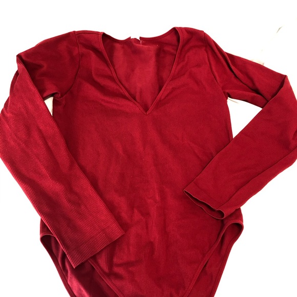✨Forever 21 Red Long sleeve bodysuit✨ - Picture 3 of 3